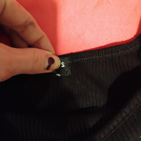 Liz And Sara Elegant Black Mini Dress with White Bow And Stitching Accents. - Picture 2 of 11